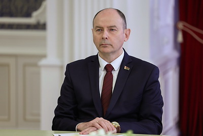Промышленность, АПК, транспорт и строительство. Лукашенко сформировал оставшиеся блоки правительства