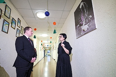 Турчин поздравил воспитанников Ивенецкого социального пансионата