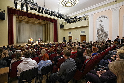 Мастер-классы с известными кинорежиссерами прошли в рамках фестиваля \"Лістапад\" в Минске