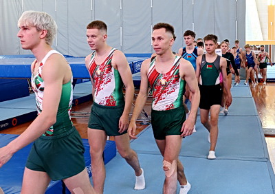 В Витебске стартовал чемпионат Беларуси по прыжкам на батуте