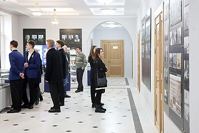 Первый в Беларуси факультет-музей. Открылось модернизированное здание исторического факультета БГУ