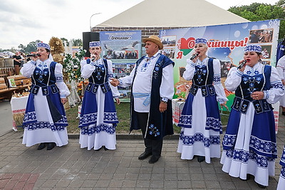 Подворья, выставки, концерты. Волковыск принимает областные \"Дажынкi\"