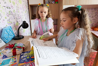 В Витебске помогают в подготовке к школе семьям с детьми-инвалидами