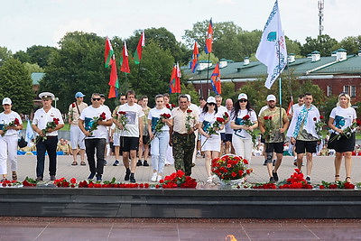 Белорусско-российский \"Марш Победы\" финишировал в Брестской крепости