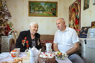 Ветерана Великой Отечественной войны Раису Сидлову поздравили в Гродно