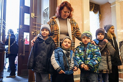 100 воспитанников соцучреждений побывали в Белгосцирке