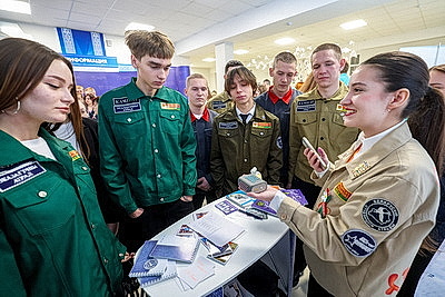\"Подают пример всей стране\". В Витебске чествовали лучшие студотряды области