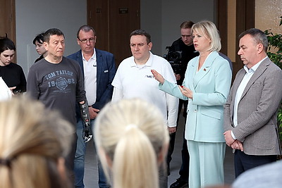 \"В год протезируют около 3 тыс. человек\". Артеменко о работе протезного-ортопедического центра