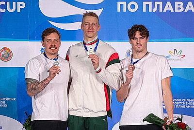 Пловец Пекарский победил на Кубке сильнейших, у белорусов более 50 наград турнира