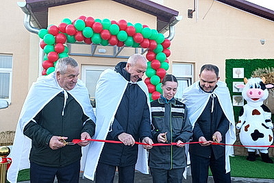 С учетом последних достижений в животноводстве. В Островецком районе торжественно открыли МТК