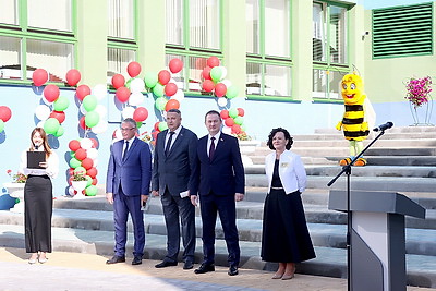 Образование - важнейший приоритет государства. Турчин открыл начальную школу в Слуцке