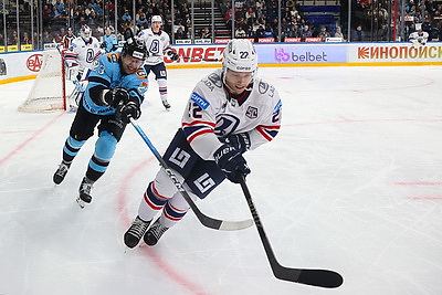 Хоккеисты \"Динамо\" разгромили \"Ладу\" в матче регулярного чемпионата КХЛ