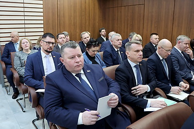Без дефицита: министр финансов о бюджете Беларуси в 2024 и начале 2025 года