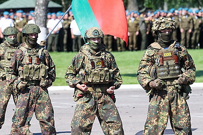 В Беларуси прошли праздничные мероприятия ко Дню десантников