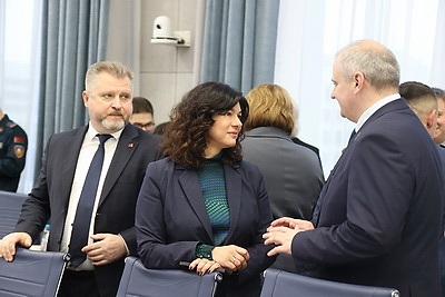 В Минске делегатам ВНС представлен проект программы соцэкономразвития