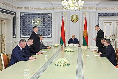 Лукашенко рассмотрел кадровые вопросы