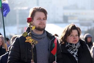 В День защитников Отечества к стеле \"Минск - город-герой\" возложили цветы
