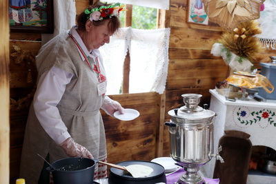 Блюда по старинным и оригинальным рецептам представляли хозяйки на гастрофесте в Брестском районе