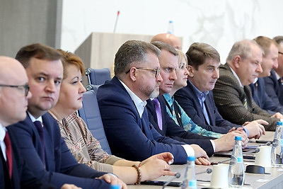 В Мингорисполкоме прошла встреча делегатов ВНС