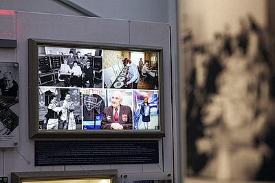 Выставка \"Внимание! Говорит Минск\" открылась к вековому юбилею национального радиовещания в столице