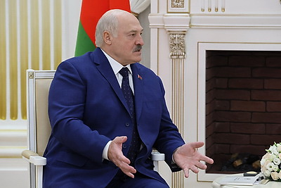 Лукашенко провел переговоры с Путиным