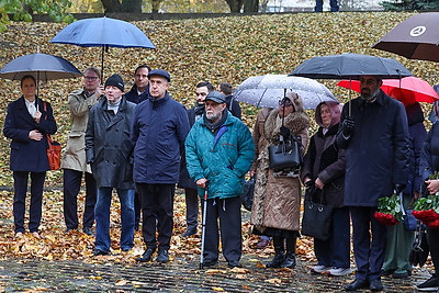 \"Не быть равнодушными\". В Минске почтили память жертв еврейского гетто