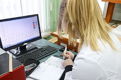 В БГТУ открыты три новые лаборатории по химическим и биотехнологиям