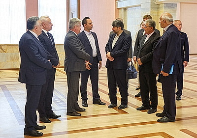 Иран заинтересован развивать отношения с Беларусью по всем направлениям