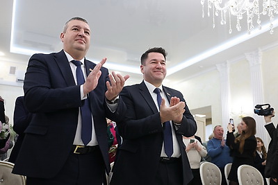 100-летних сестер-близнецов чествовали в Волковыске