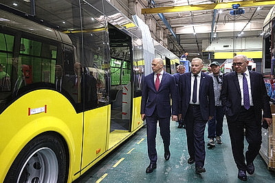 Калининградская делегация посетила \"БКМ Холдинг\" и МАЗ