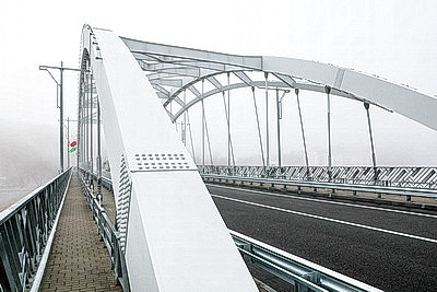 Лукашенко в Мозыре открыл обновленный мост через Припять