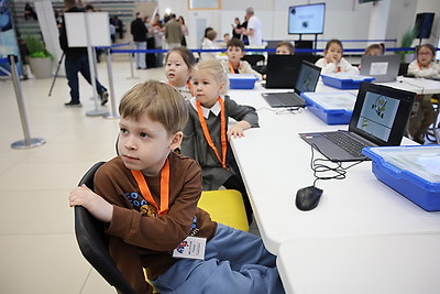 Спортландия и мастер-классы. Новый кросс-культурный проект \"В основании будущего\" объединяет семьи