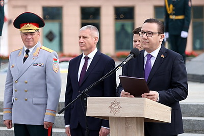 Интерактивные площадки, выставка техники и водная феерия. День пожарной службы отметили в Минске