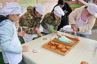 \"Дажынкi-2025\". Как в Заславле проходит областной праздник тружеников села