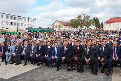 \"Дажынкi-2025\". Как в Заславле проходит областной праздник тружеников села