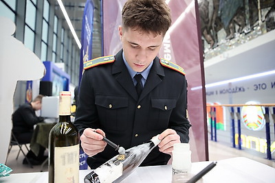 Курсантом года стала представитель Университета гражданской защиты МЧС