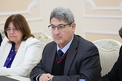Петришенко провел встречу с послом Кубы