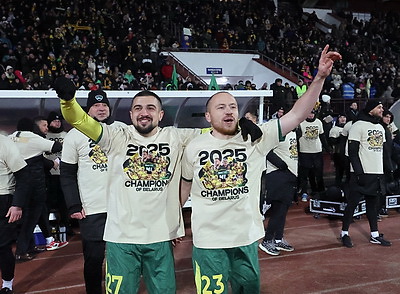 Футболисты \"МЛ Витебск\" впервые стали чемпионами Беларуси