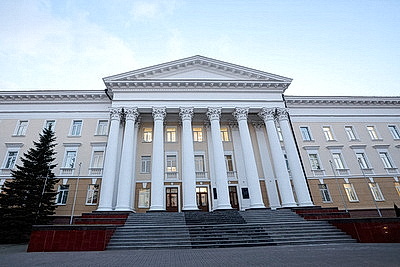 Президенту Беларуси доложено о заступлении ракетного комплекса \"Орешник\" на боевое дежурство