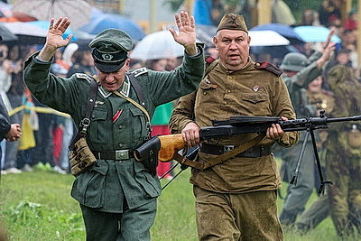 В Шклове прошла военно-историческая реконструкция боя \"Освобождение Шкловского района\"