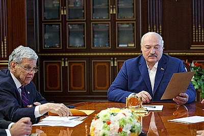 Лукашенко провел встречу с представителем Президента США Джоном Коулом