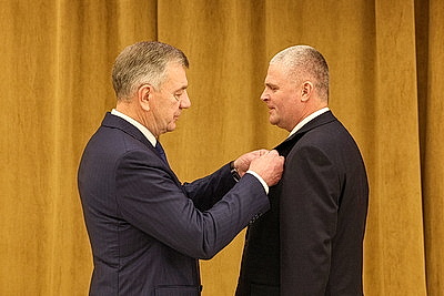 \"Коллективы АПК способны решать любые задачи даже в непростых условиях\". Назаров о заслугах сельхозпроизводителей