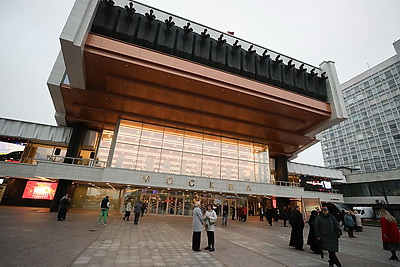 \"Лiстапад\": специальный приз Президента Беларуси присужден китайскому режиссеру Чжан Чжуну