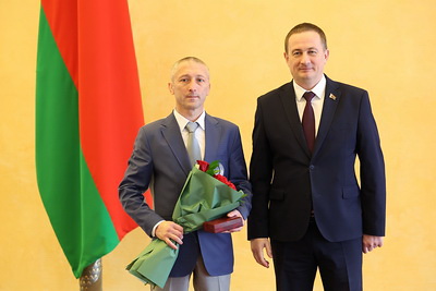 За профессионализм, талант и преданность делу. Турчин вручил госнаграды представителям различных сфер