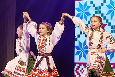 \"Здравствуй, мир!\": гала-концерт областного этапа смотра-конкурса прошел в Могилеве