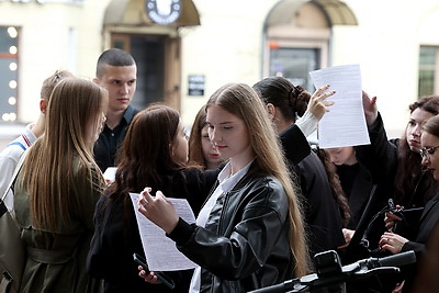 ЦЭ и ЦТ по государственным языкам проходит в Беларуси