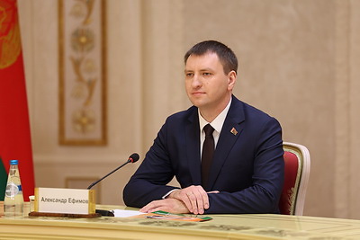 От авиастроения до строительства метро. Лукашенко предложил Свердловской области России развивать сотрудничество