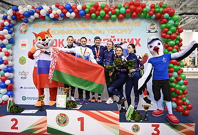 Анна Доморацкая победила на \"Кубке сильнейших спортсменов\" на дистанции 1000 м