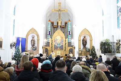 Рождественские службы проходят в католических храмах