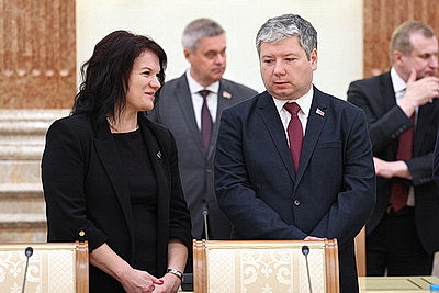 Лукашенко собрал совещание с руководителями дипломатических представительств Беларуси